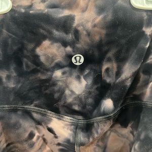 Lululemon tye dye leggings